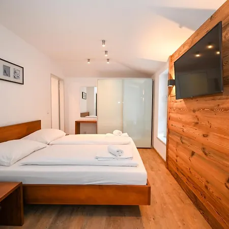Penthouse Glacier View 10 5 Incl Summer Card By In One Apartment *